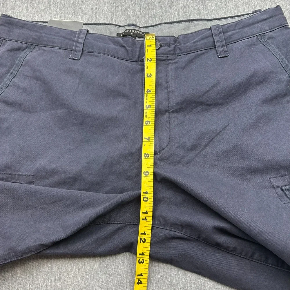 Banana Republic Cotton Cargo Shorts Mens 36x10 Navy Blue Flat Front NEW